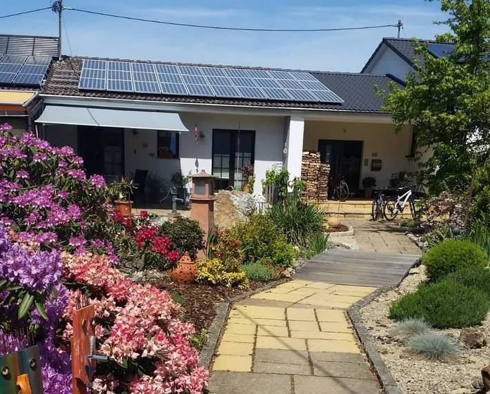 Apartamento de vacaciones para 6 personas, con sauna además de terraza y jardín - 1
