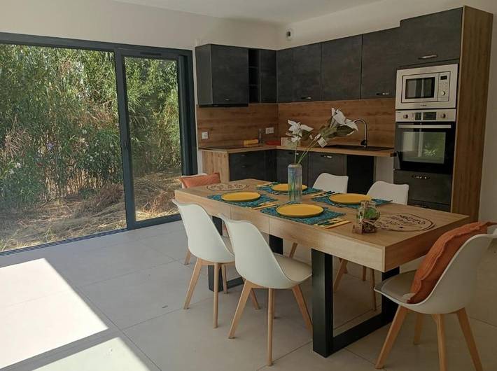 Villa pour 8 personnes, avec terrasse dans Boulouris