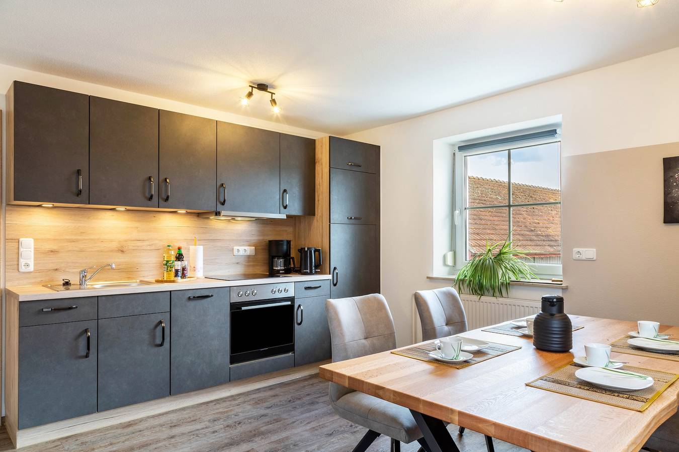 Ganze Wohnung, Ferienwohnung 'Mayerhofer 2' mit gemeinsamer Terrasse, gemeinsamem Garten und Wi-Fi in Arnstorf, Ostbayern