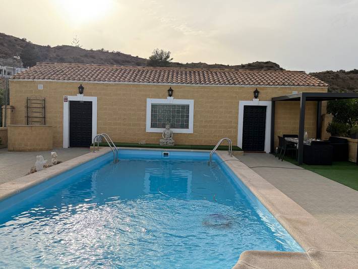 Maison rurale 'Paulenca' avec vue sur la montagne, Wi-Fi et climatisation in Gádor, Province d'Almería