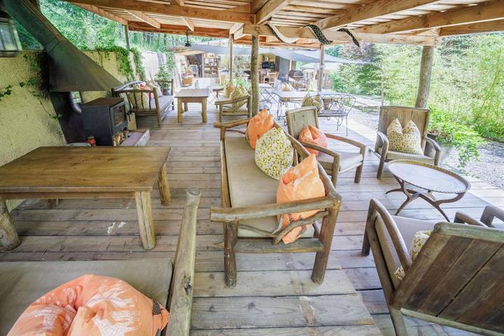 Tente pour 4 personnes, avec terrasse ainsi que vue et piscine dans le Tarn-et-Garonne - 3