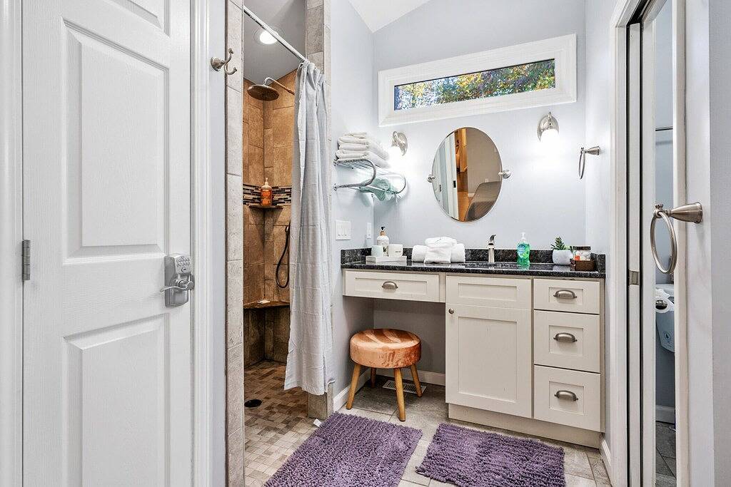 Large discounts for longer stays in Winter in Lake Lanier