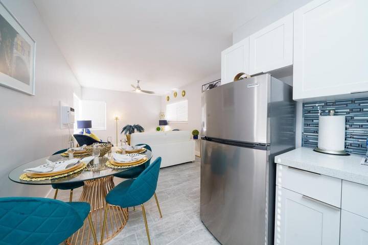 Apartahotel para 2 personas, con terraza en Florida
