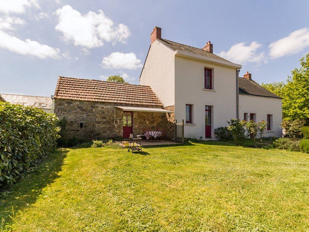 Gîte 2 chambres avec jardin privé, équipements bébé, internet, à 20 km de St Nazaire in Crossac, Région de Saint-Nazaire