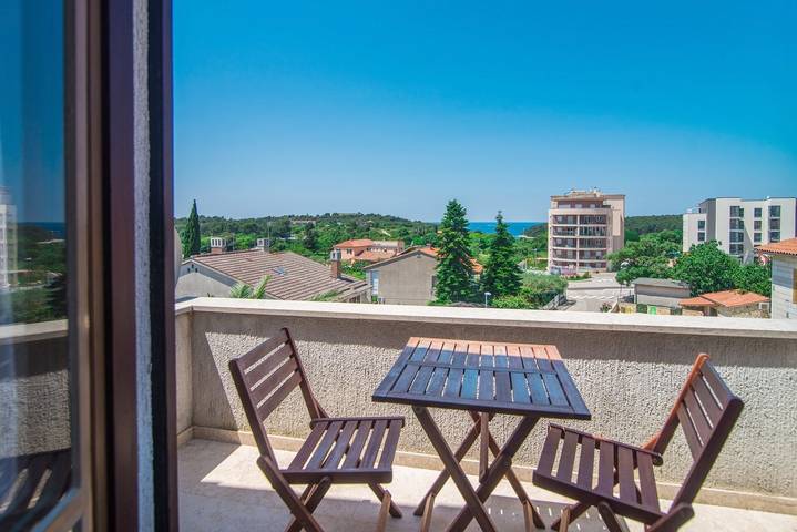 Ferienwohnung für 2 Personen, mit Balkon/Terrasse in Pula-Medulin - 2