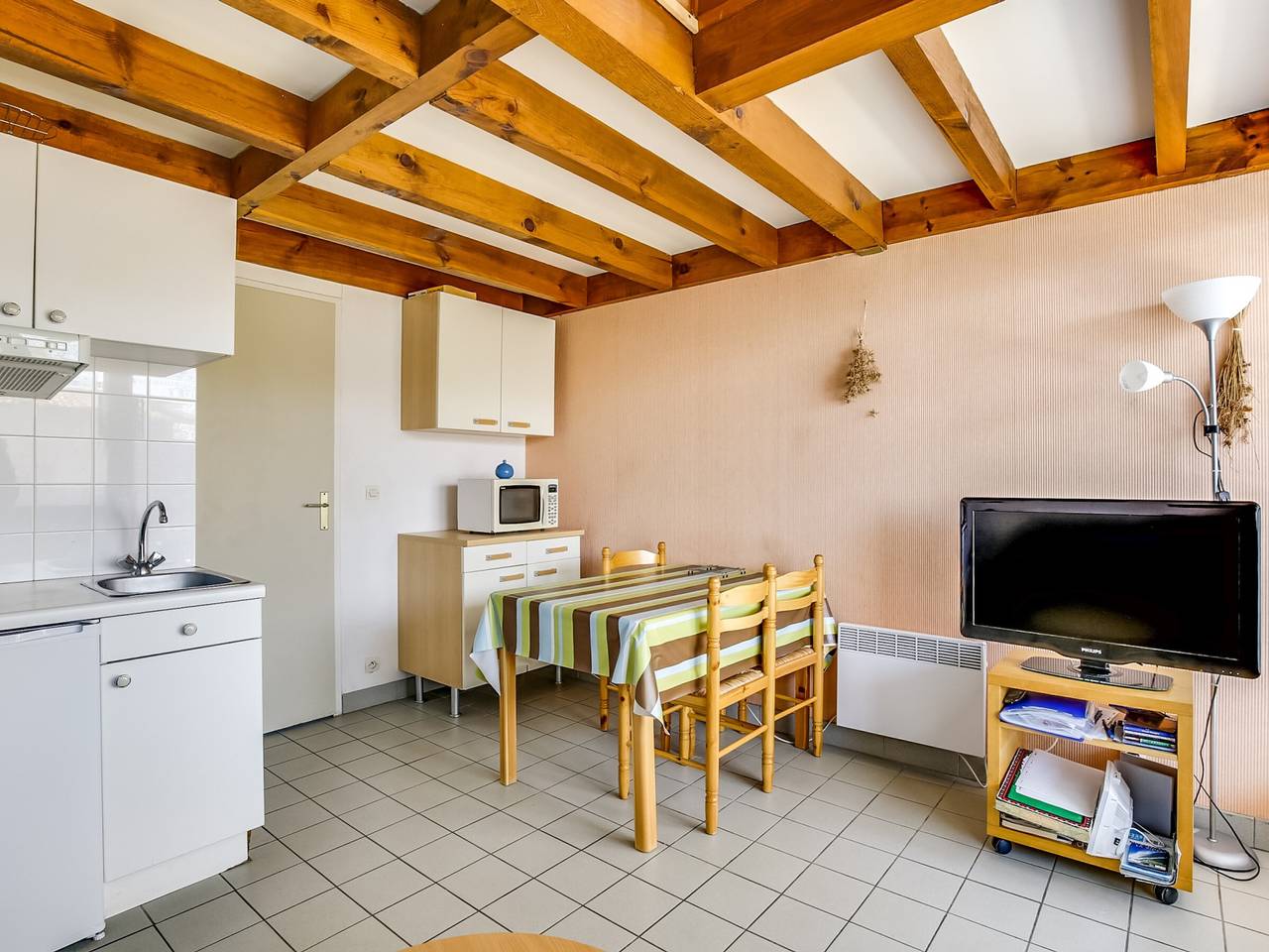 Entire apartment, Duplex for 4 near the ocean with balcony – Biscarrosse Plage in Biscarrosse Plage, Biscarrosse