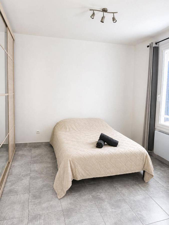 Gîte pour 4 personnes, avec vue dans Office de Tourisme de la Ciotat - 3