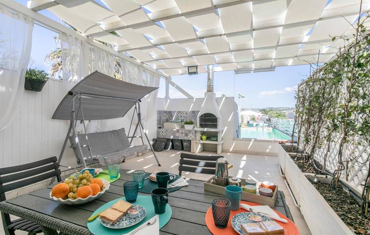 Apartamento vacacional entero, Apartamento con vistas al mar, piscina, aparcamiento y WiFi in Scicli, Provincia de Ragusa