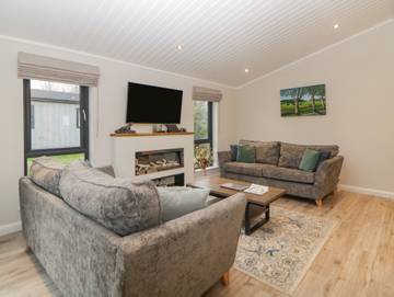 Chalet for 6 People in Broadwoodwidger, Devon, Photo 4