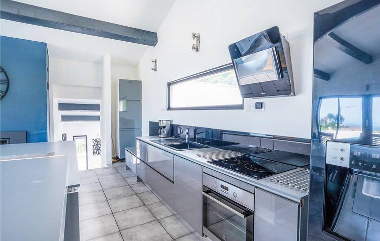 Abgelegene Wohnung mit Meerblick, Pool und Parkplatz in Les Adrets-de-l'Estérel, Massif de l'Esterel