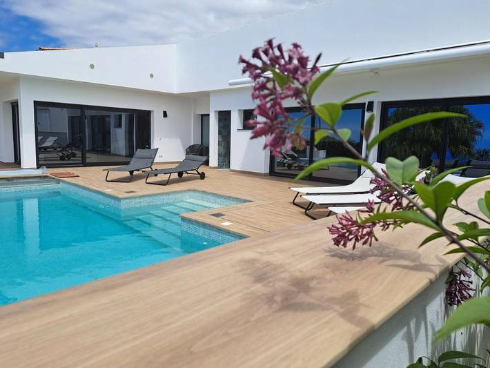 Casa rural para 6 personas, con Terraza y Jardín además de Piscina y Sauna en Santa Úrsula - 4