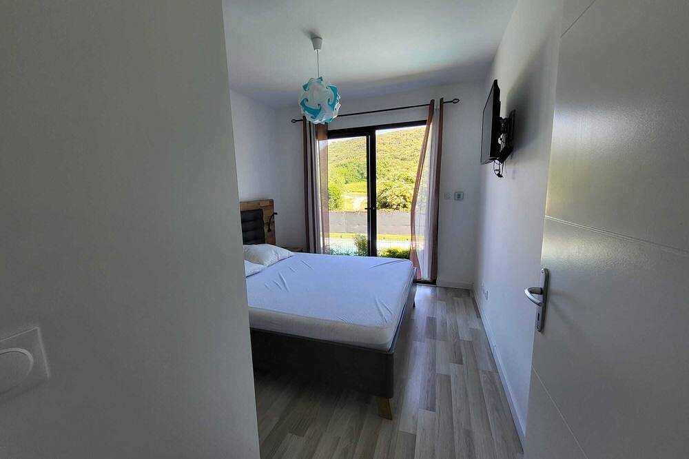 Villa Calm and Nature in Salavas, Gorges de l’Ardèche