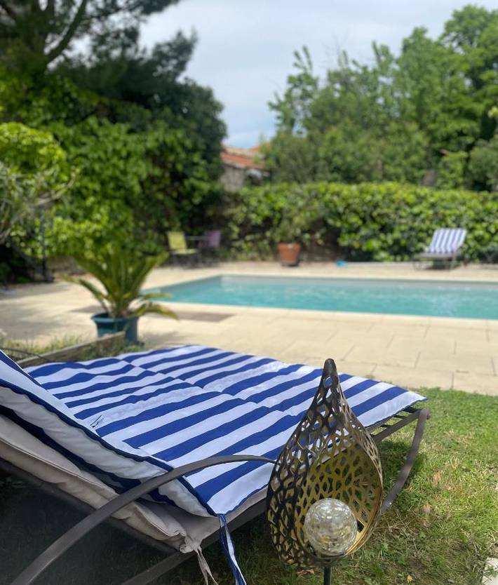 Location de vacances pour 2 personnes, avec jardin et piscine à Saint-Julien-de-Peyrolas - 2