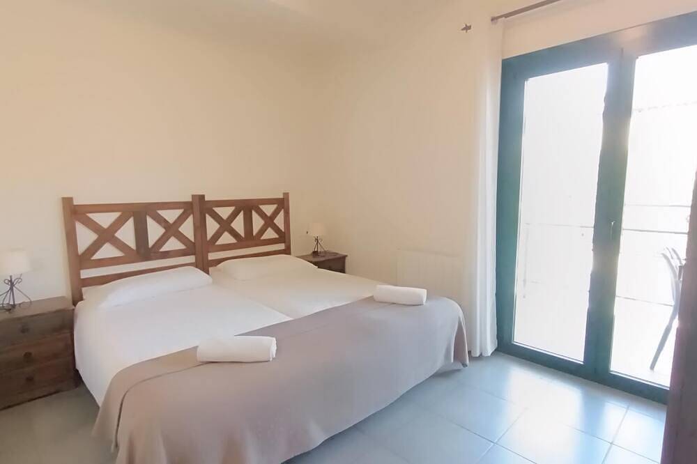 Entire apartment, Apartament Els Plataners in Gualba, Barcelona Inland