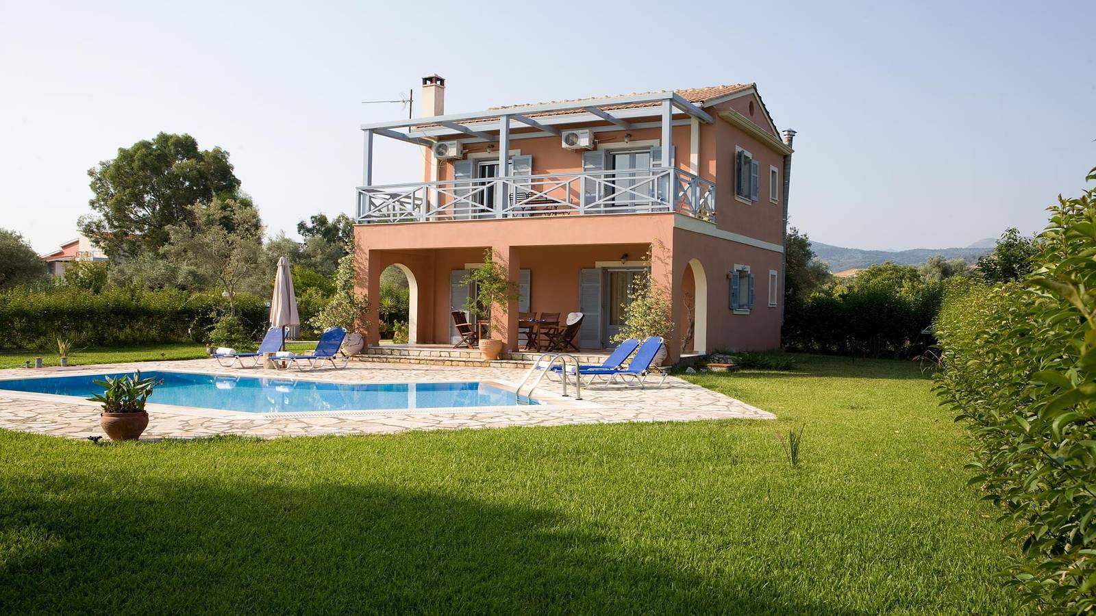 Villa Simeoni Country House with Lake View, Wi-Fi, and Air Conditioning in Lefkada City, Greece