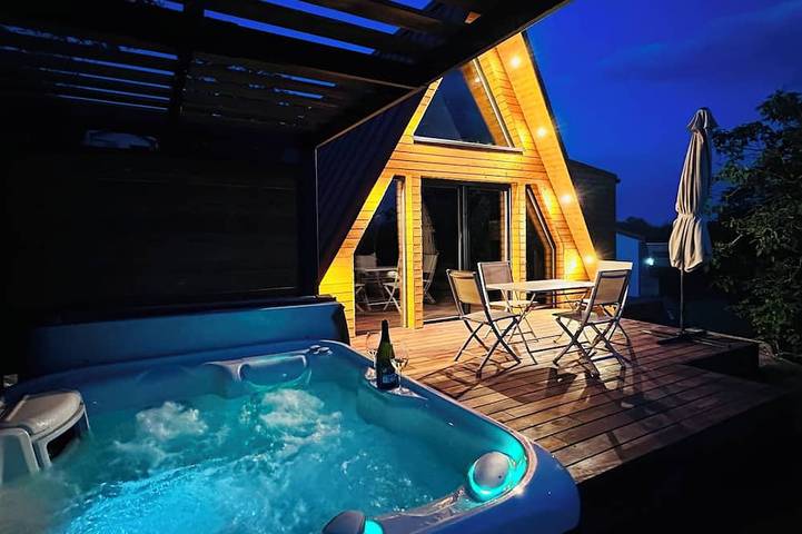 Chalet pour 4 personnes, avec Terrasse et Jardin