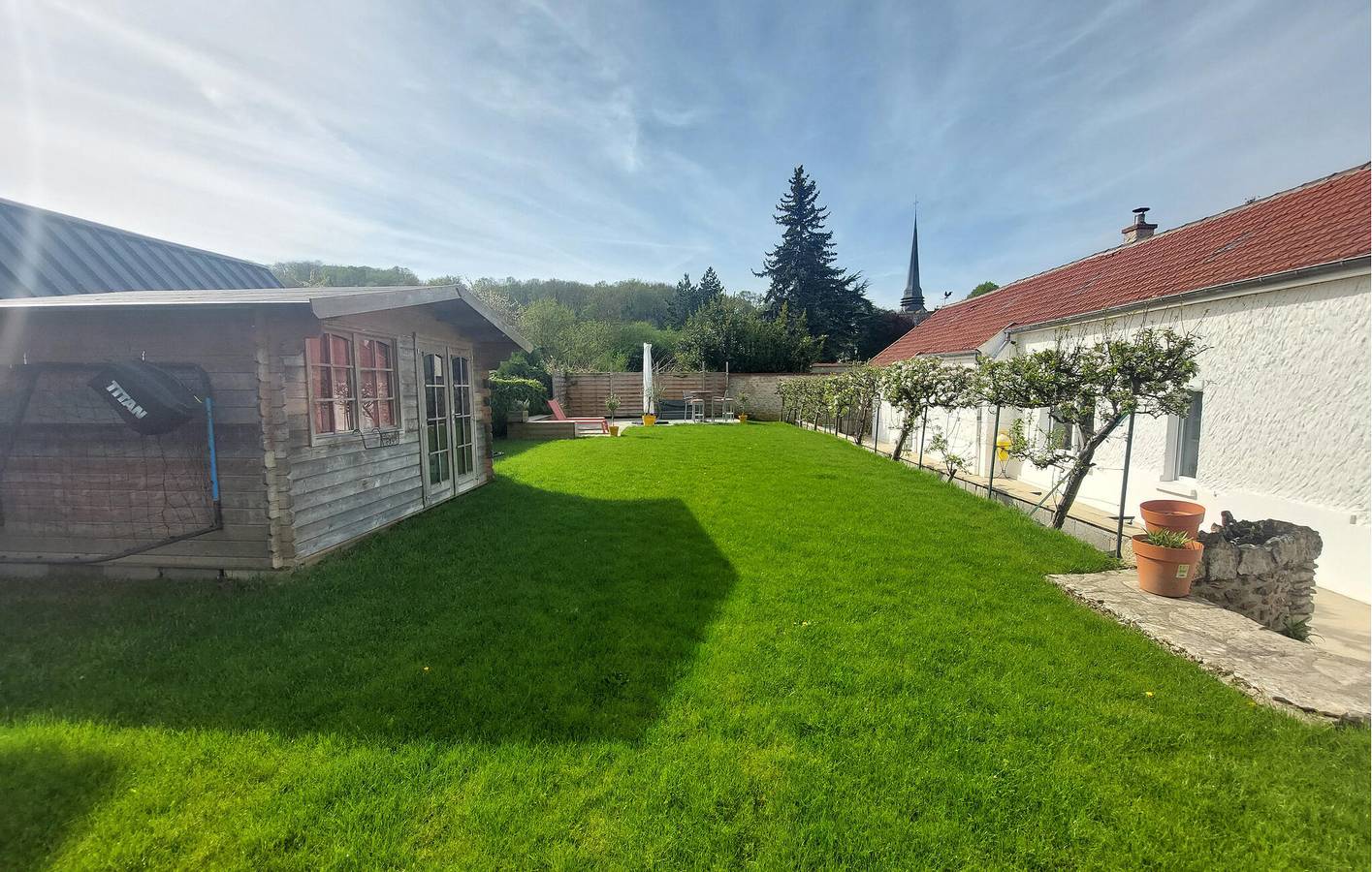 Ganze Ferienwohnung, Gemütliche Unterkunft mit WiFi, TV und Parkplatz in der Nähe des Stadtzentrums in Amblainville, Oise