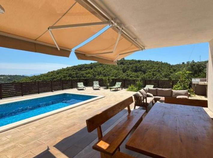Villa für 10 Personen in Brac