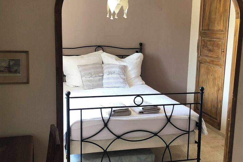 Appartement entier, Aux Mûriers en Provence in Graveson, Région d'Arles