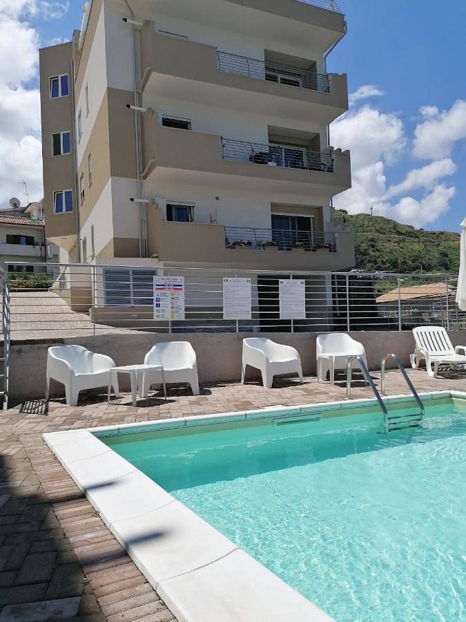 Cały apartament, Puro Lino Tropea "Luxury Stay" in Tropea, Prowincja Vibo Valentia