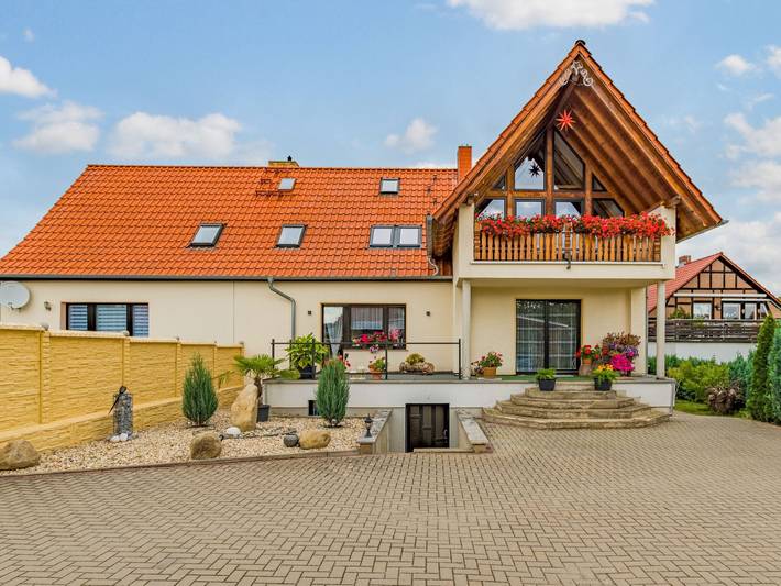 Ferienwohnung für 4 Personen, mit Balkon in Cattenstedt