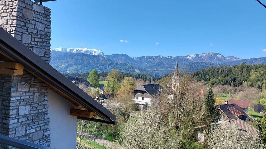 Ferienwohnung für 4 Personen, mit Balkon in Fresach