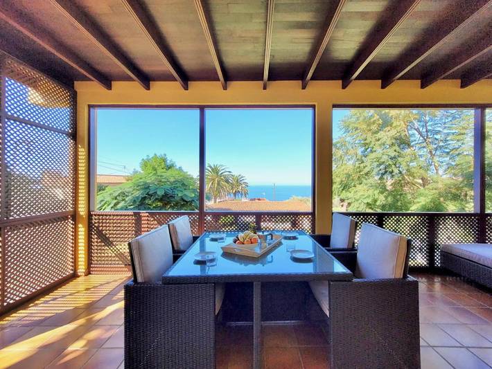 Chalet para 8 personas, con Jacuzzi y Terraza además de Jardín y Vistas en Tacoronte