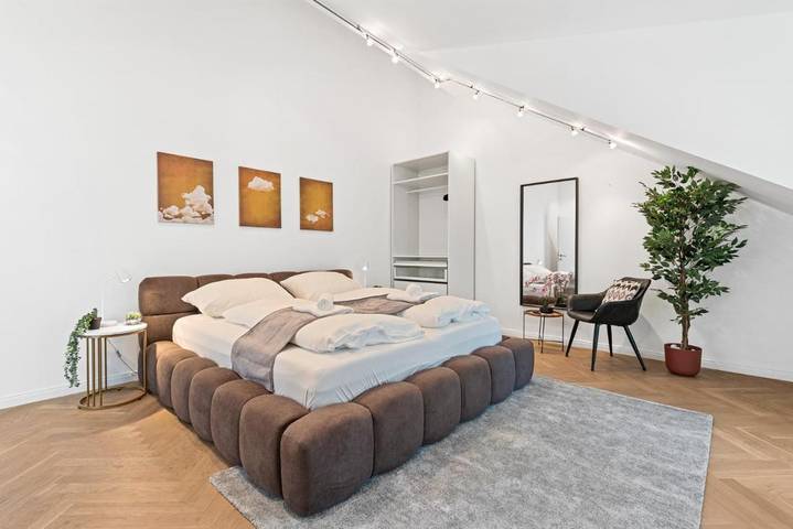 Ferienhaus für 16 Personen, mit Pool und Garten sowie Ausblick und Sauna, kinderfreundlich in Wien - 3