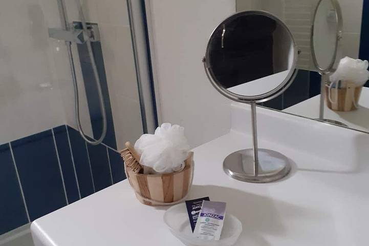 Location de vacances pour 2 personnes, avec jardin à Ozillac - 4