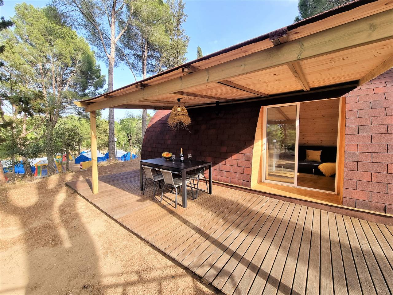 Nomad Harmonia in l'Escala, Upper Empordà