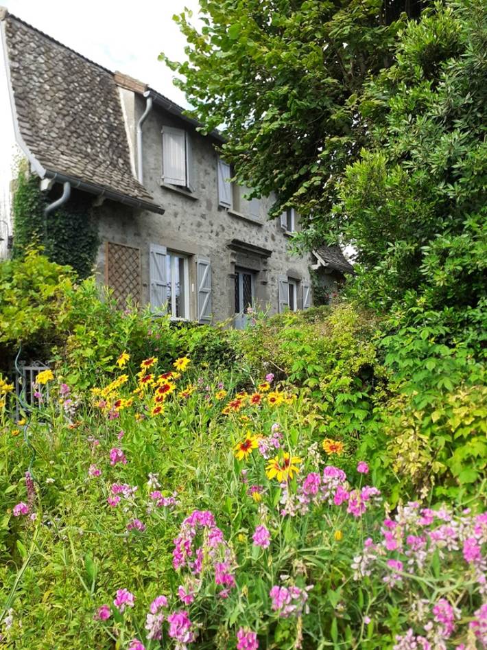 Villa pour 7 personnes, avec terrasse et piscine en Auvergne - 3