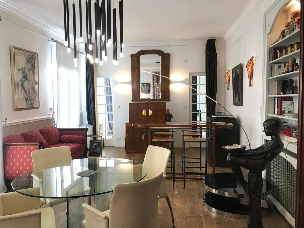 Chambre d’hôte pour 2 personnes avec terrasse in Sens, Yonne