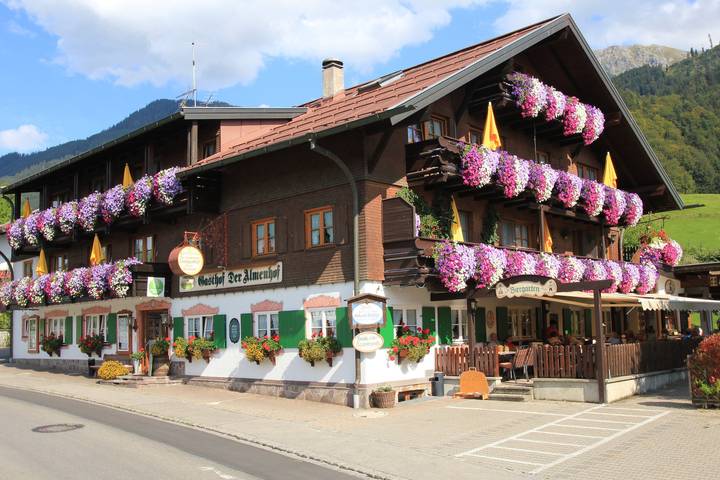 Ferienwohnung für 3 Personen, mit Sauna und Garten sowie Balkon, kinderfreundlich in Rubi - 4