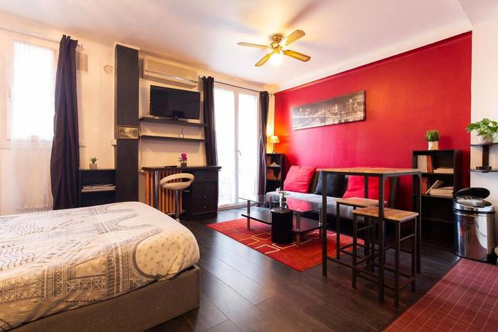 Gîte pour 3 personnes, avec terrasse dans Golfe-Juan - 2