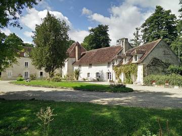 Cottage pour 2 personnes, avec jardin à Chevannes