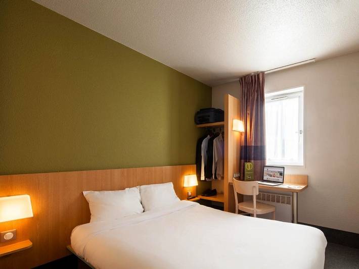 Hôtel pour 2 personnes à Maurepas - 2