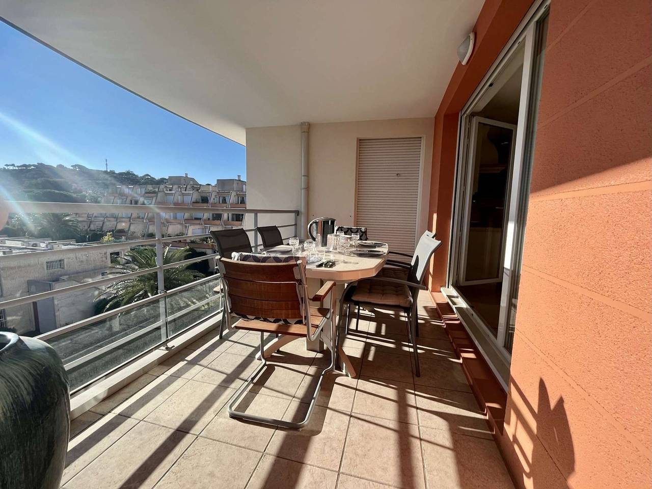 Appartement entier, Cavalaire: Spacieux T4, 2 Terrasses, Clim, Parking, Animaux Acceptés in Cavalaire-sur-Mer, Parc national de Port-Cros
