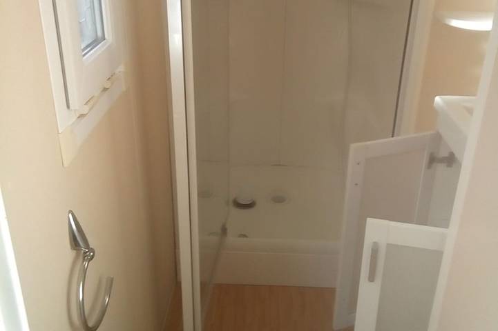 Camping pour 6 personnes, avec piscine, animaux acceptés à Vic-la-Gardiole - 3