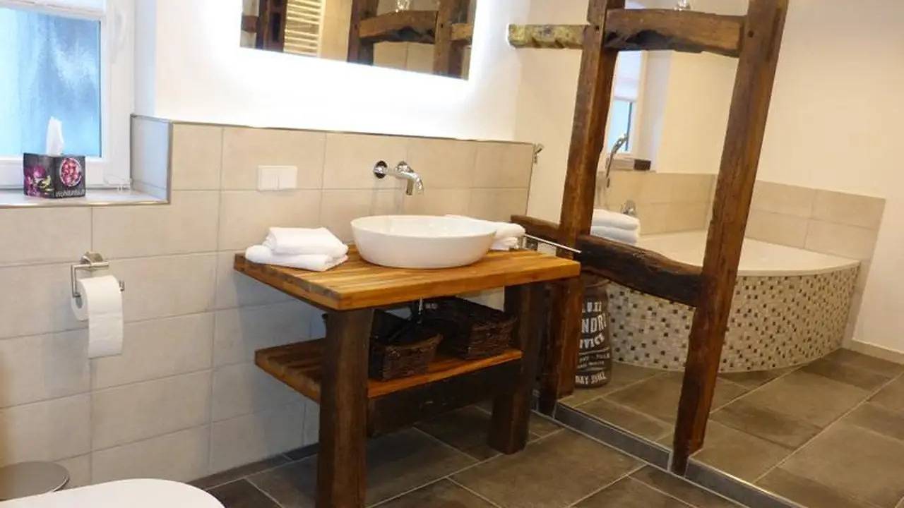 Ganze Ferienwohnung, Ferienwohnung für 2 Personen (55 m²) in Windesheim in Windesheim, Landkreis Bad Kreuznach