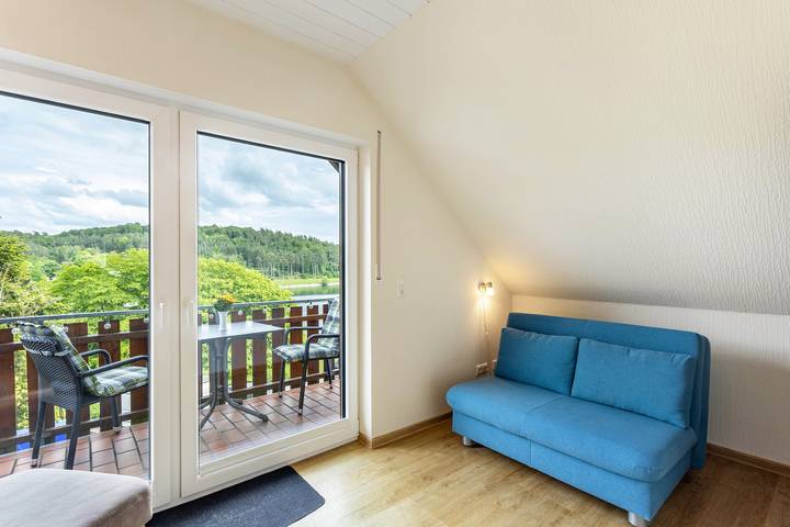 Ferienwohnung für 3 Personen, mit Balkon und Seeblick im Waldecker Land - 4