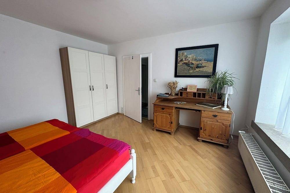 Idyllisches Ferienhaus unter alten Walnussbäumen, ruhig und im Grünen in Pfaffengrund, Heidelberg