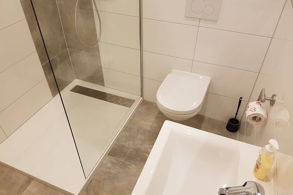 Ganze Wohnung, Fewo Eg rechts in Neresheim, Erlebnisregion Ostalb region