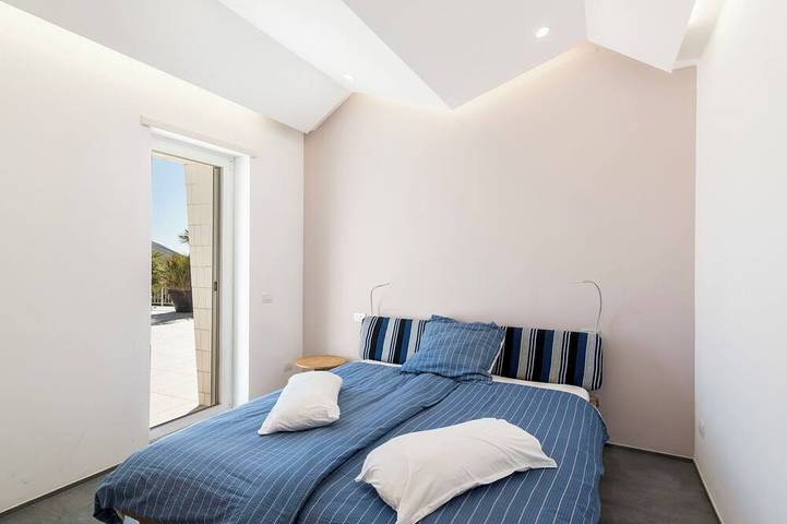 Splendida villa indipendente per 11 persone con piscina, A/C, WIFI e terrazza in Itri, Provincia di Latina