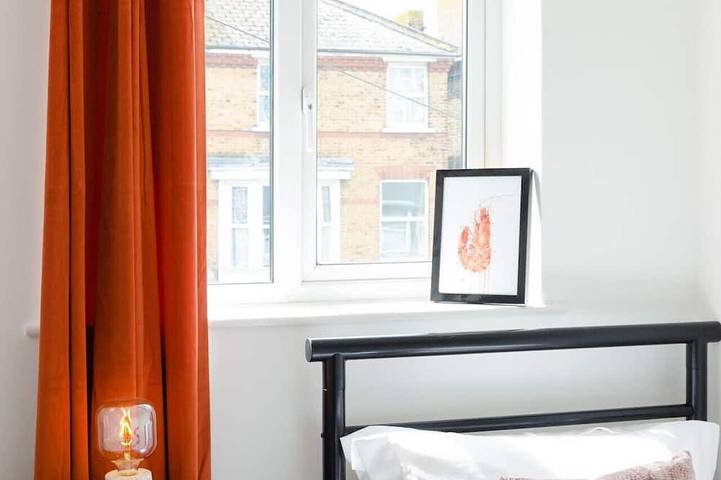 🌞 Bright & Spacious Margate Home – Just Minutes from the Beach 🏖️ in Botany Bay, Kent
