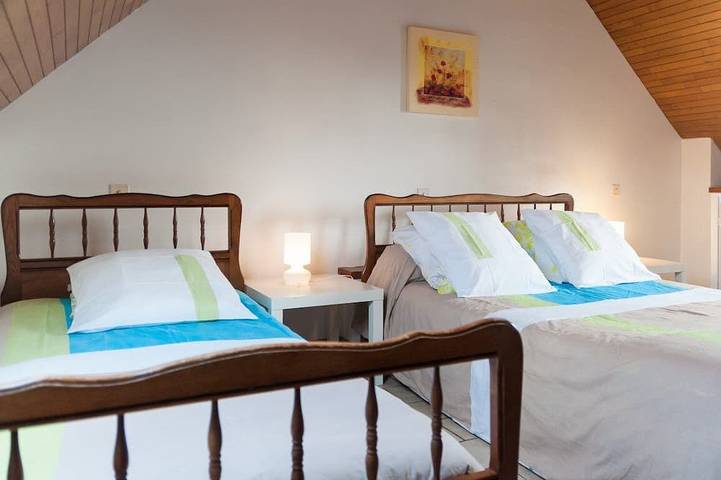 Location de vacances pour 8 personnes, avec Terrasse et Jardin à Querrien - 3