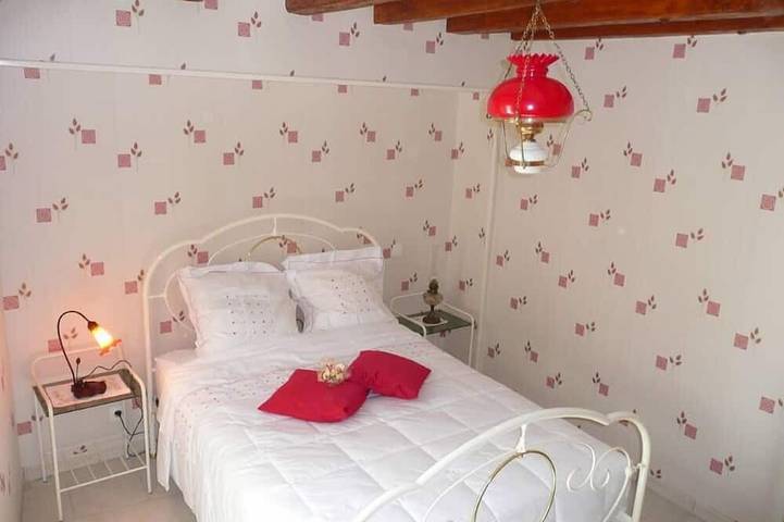 Location de vacances pour 6 personnes, avec Terrasse et Jardin à Cussay - 3