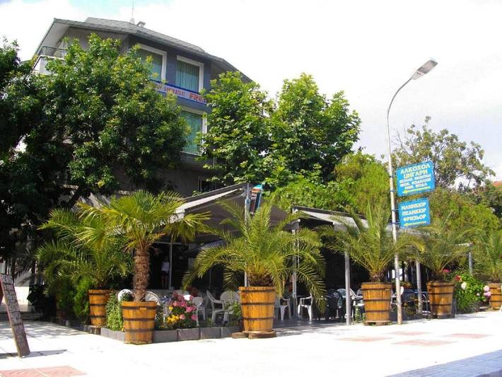 Hotel dla 3 osób, z Balkon i Taras oraz Ogród i Widok w Primorsko