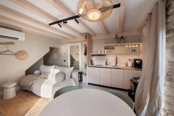 Ferienwohnung für 4 Personen, mit Balkon und Seeblick sowie Sauna in Brenzone - 3