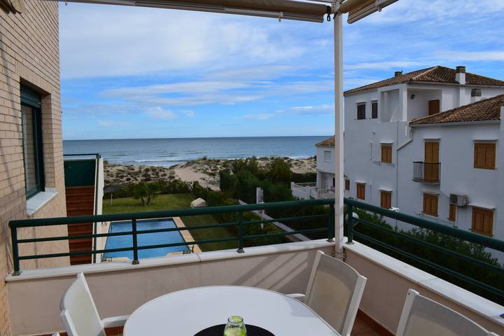 Ferienwohnung für 4 Personen, mit Pool und Terrasse sowie Garten in Oliva - 2