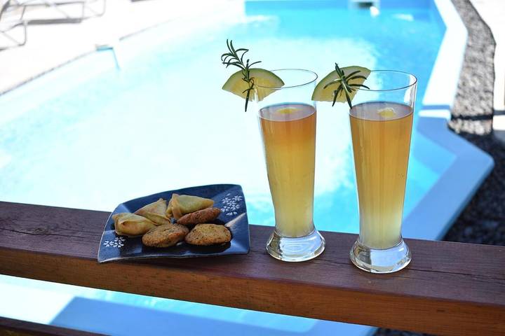 Gîte pour 6 personnes, avec piscine ainsi que jardin et vue à Sainte-Marie (Île de la Réunion) - 2